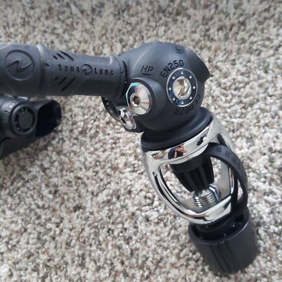 $499 Aqua Lung Core Regulator ACD Yoke First & Second Stage Scuba Diving Gear - Picture 7 of 11